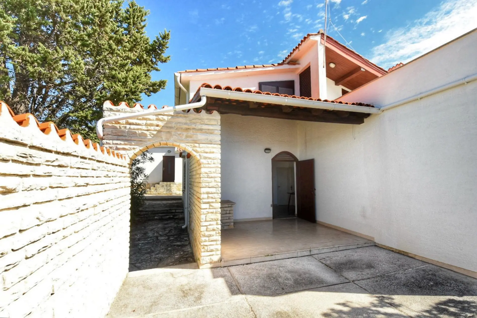 Listing Ad Image