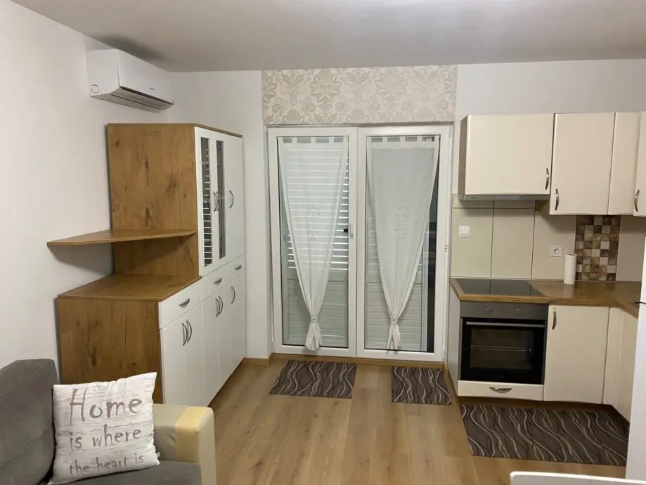 Listing Ad Image
