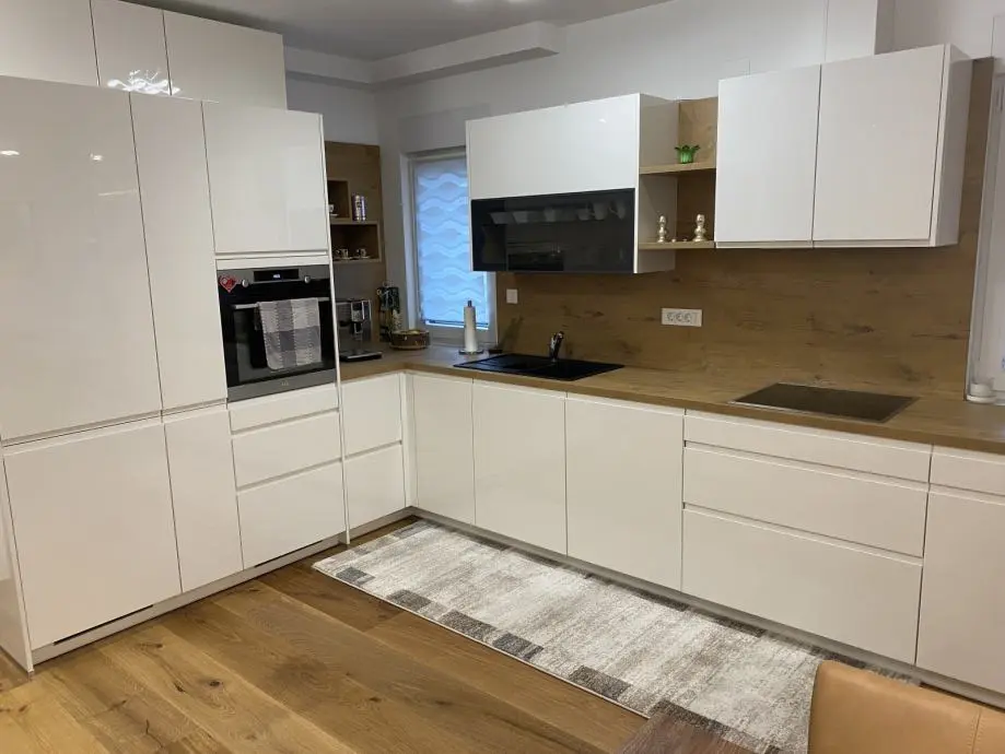 Listing Ad Image