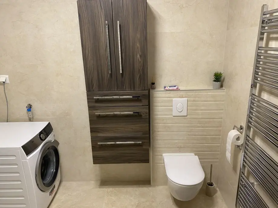 Listing Ad Image