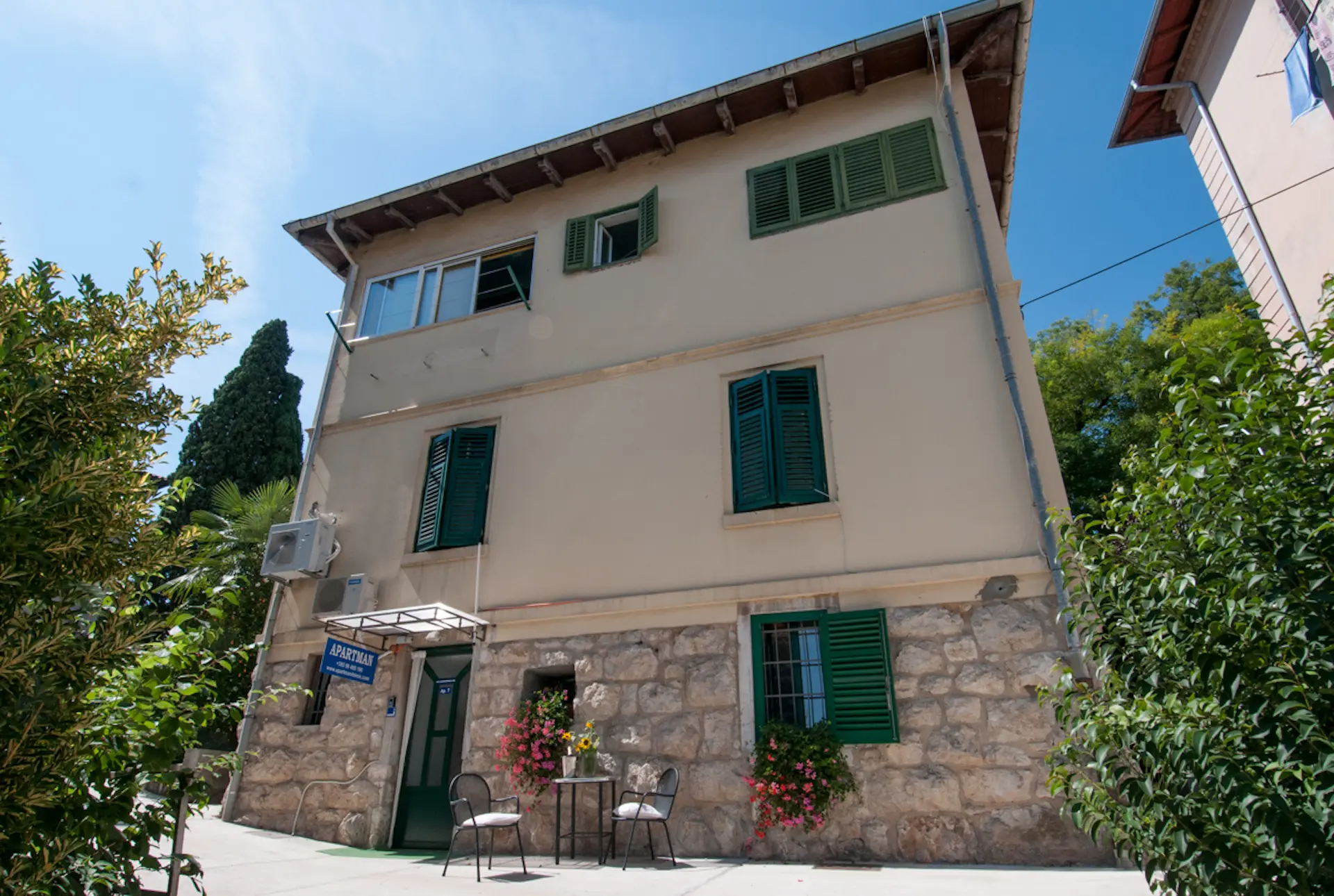 Listing Ad Image
