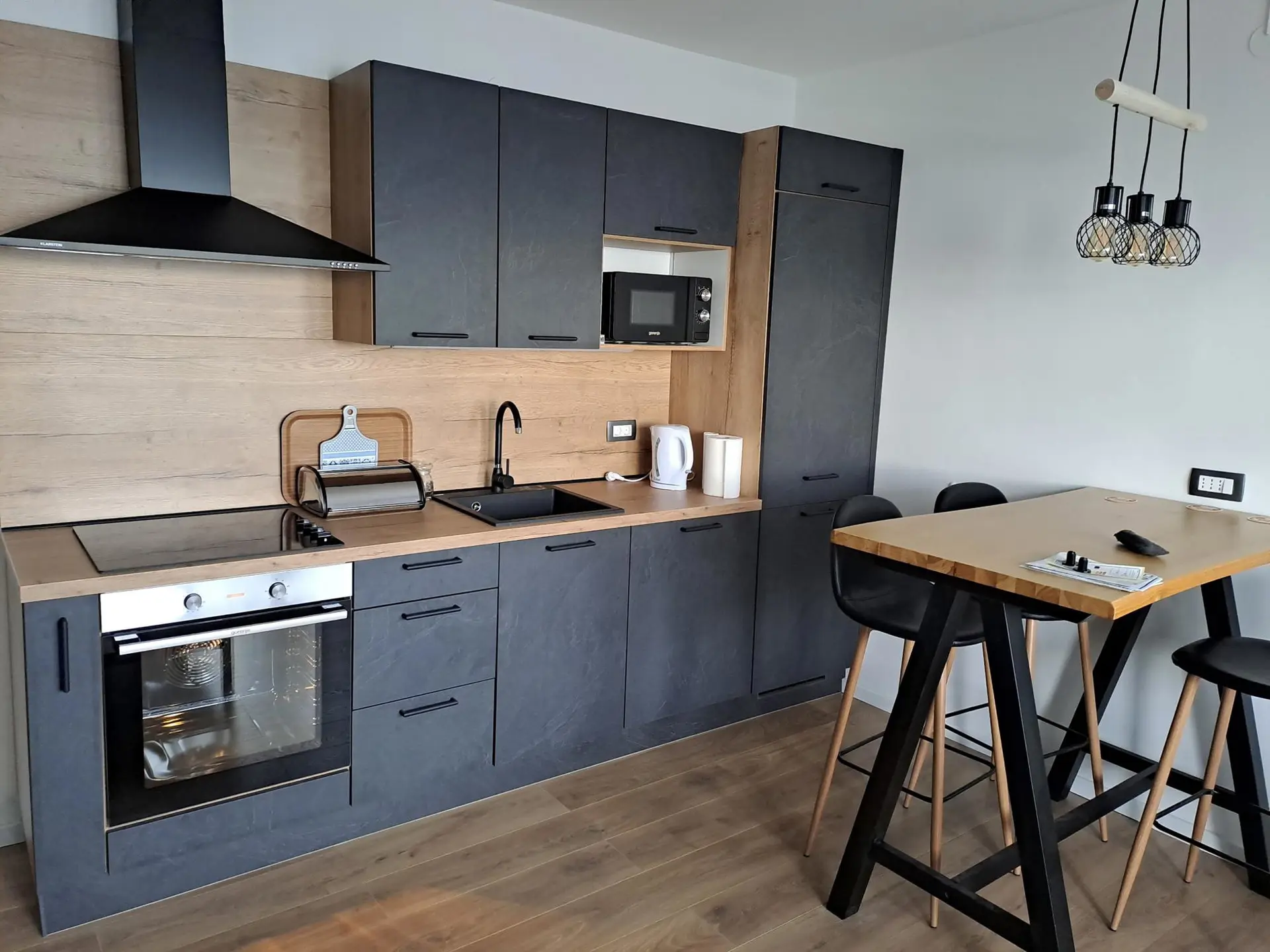 Listing Ad Image