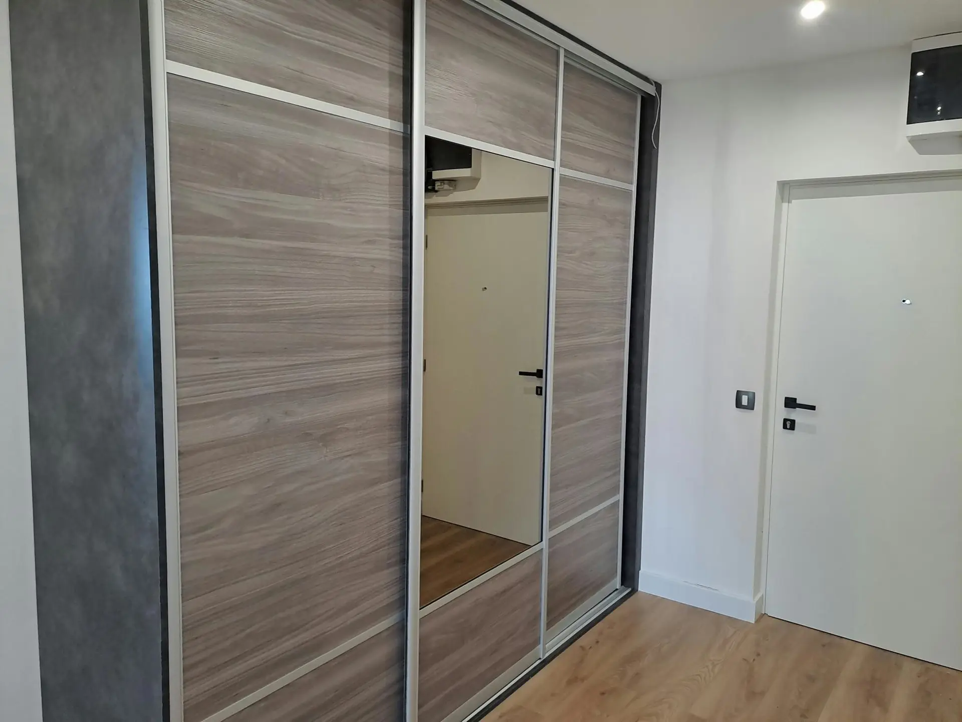 Listing Ad Image