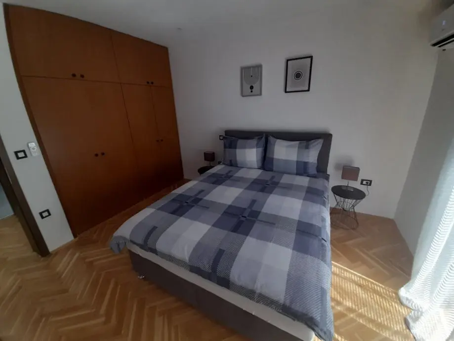 Listing Ad Image