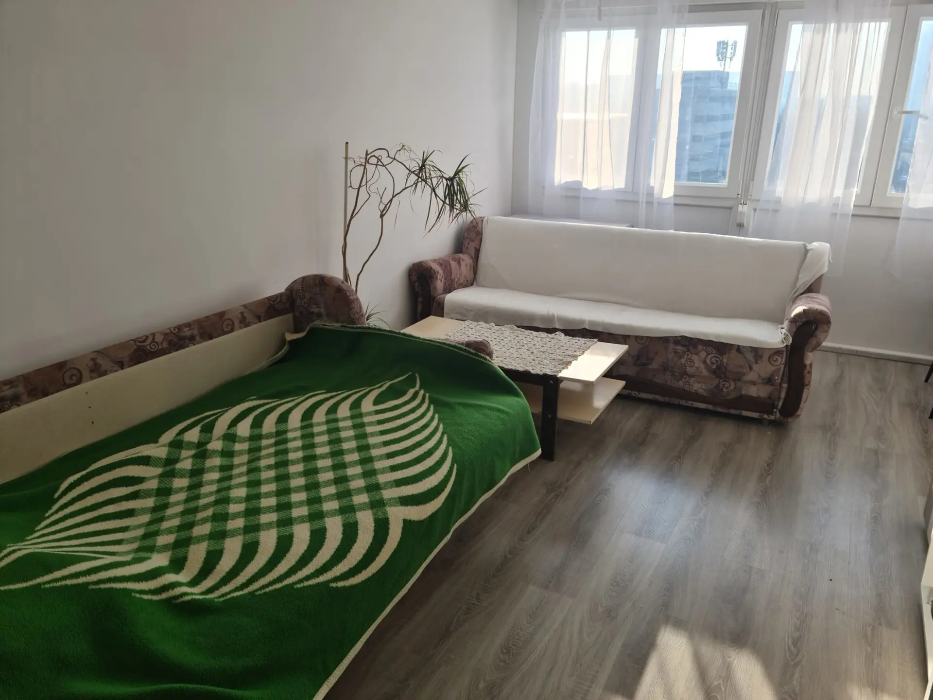 Listing Ad Image