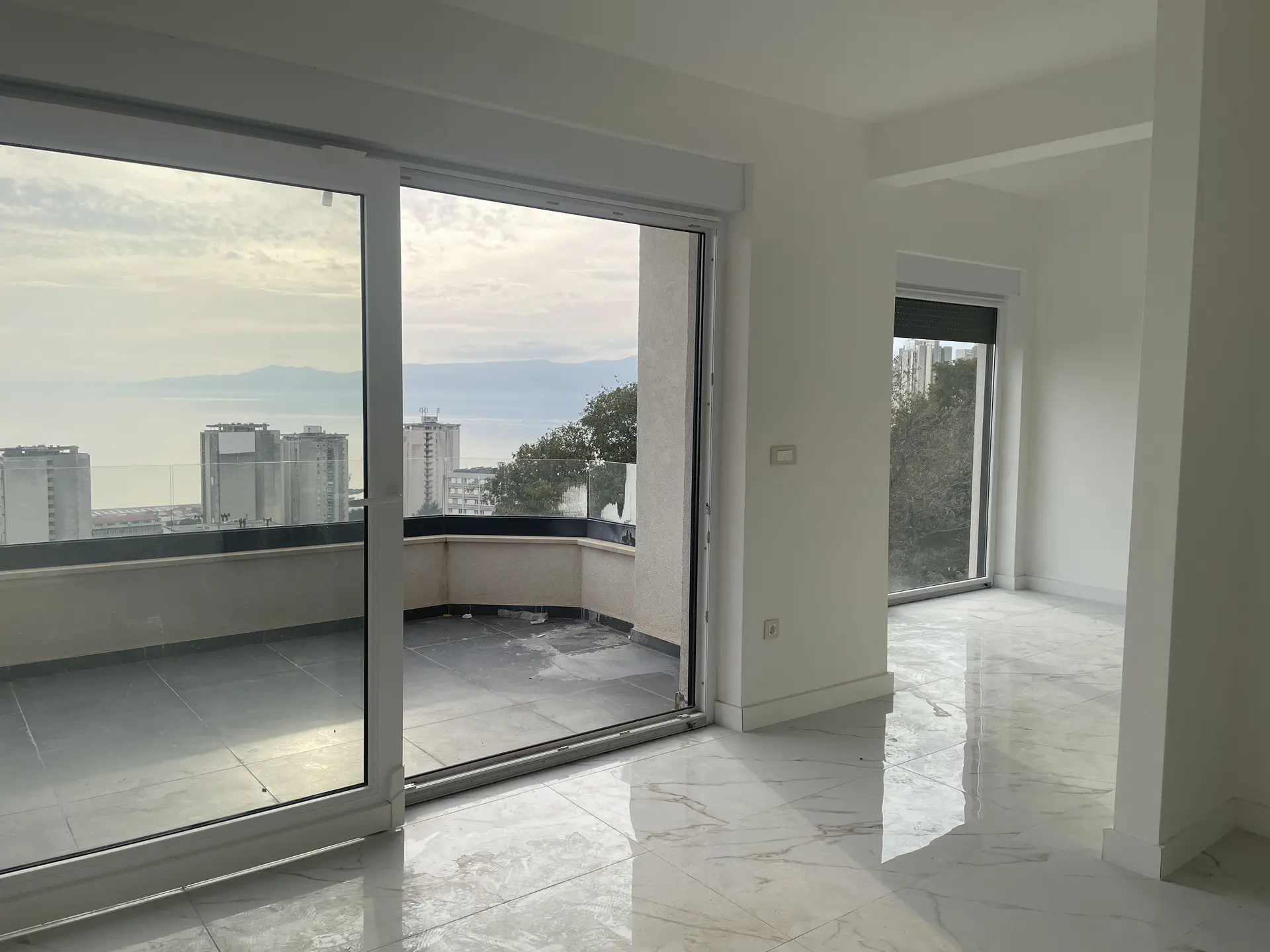 Listing Ad Image