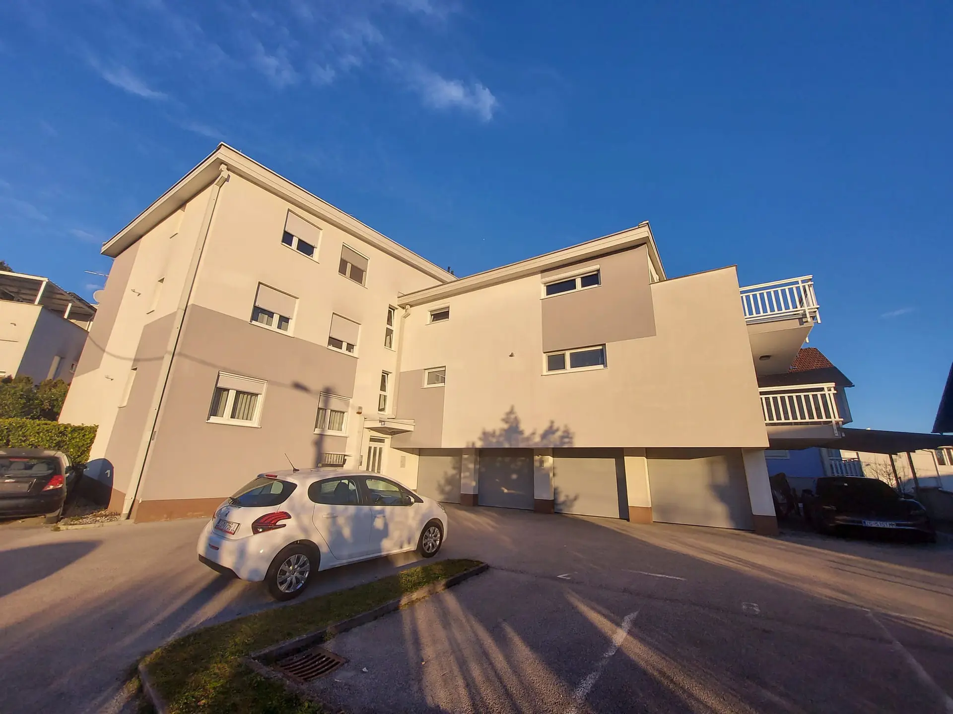 Listing Ad Image