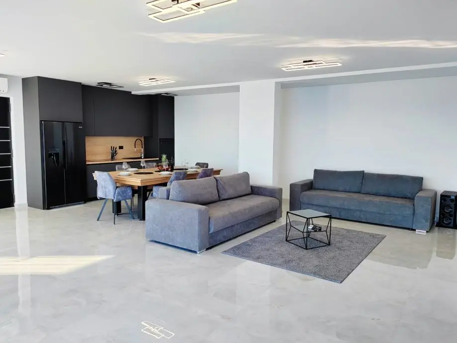 Listing Ad Image