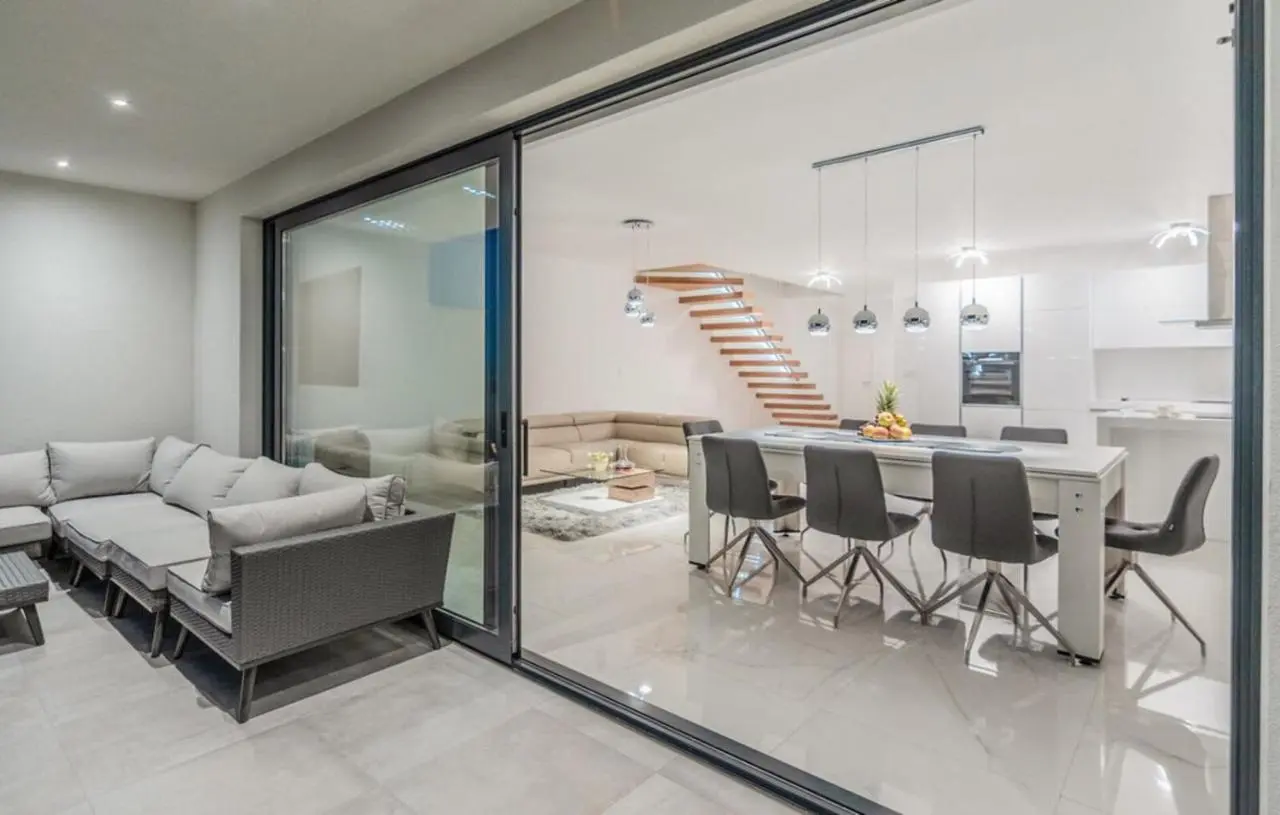 Listing Ad Image