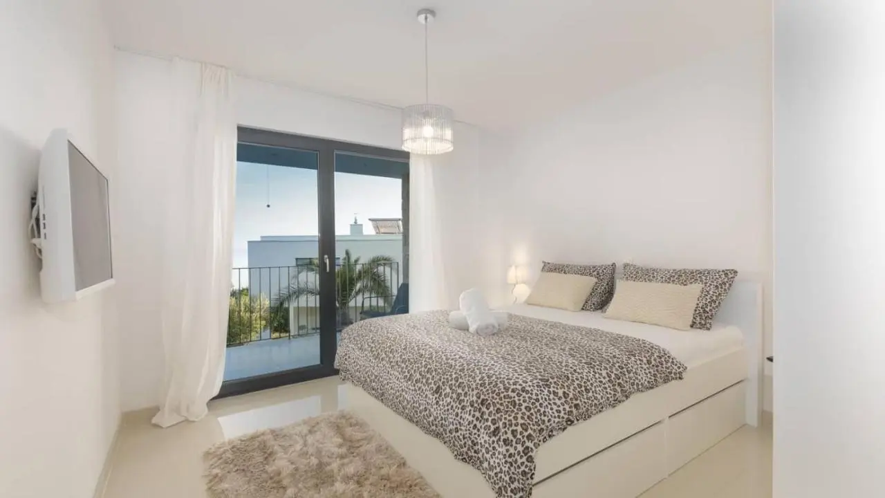 Listing Ad Image