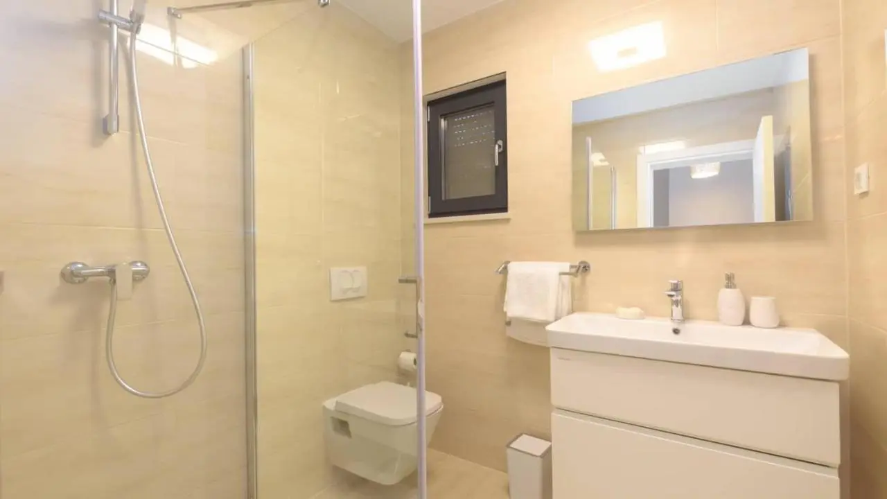 Listing Ad Image