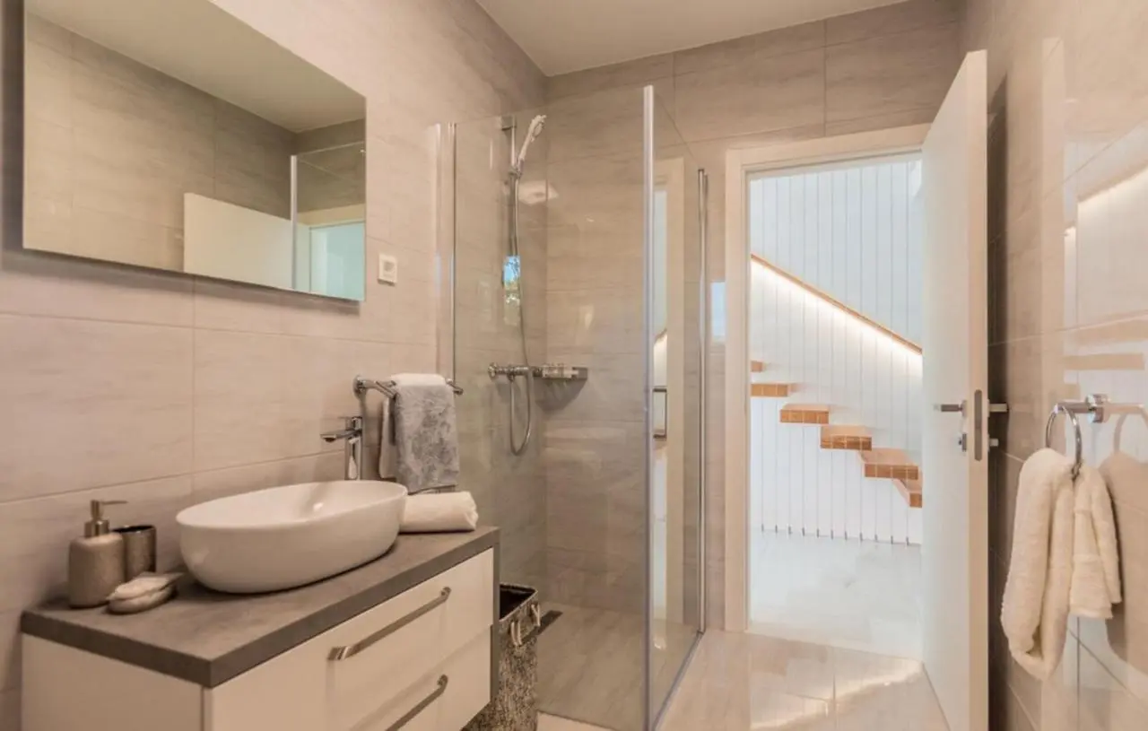 Listing Ad Image