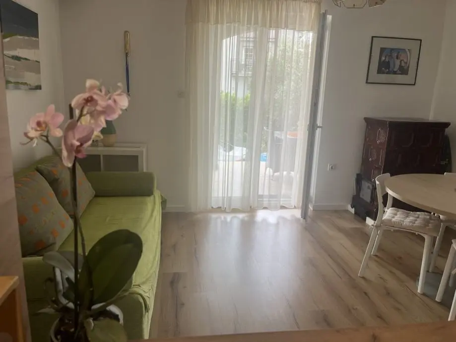 Listing Ad Image