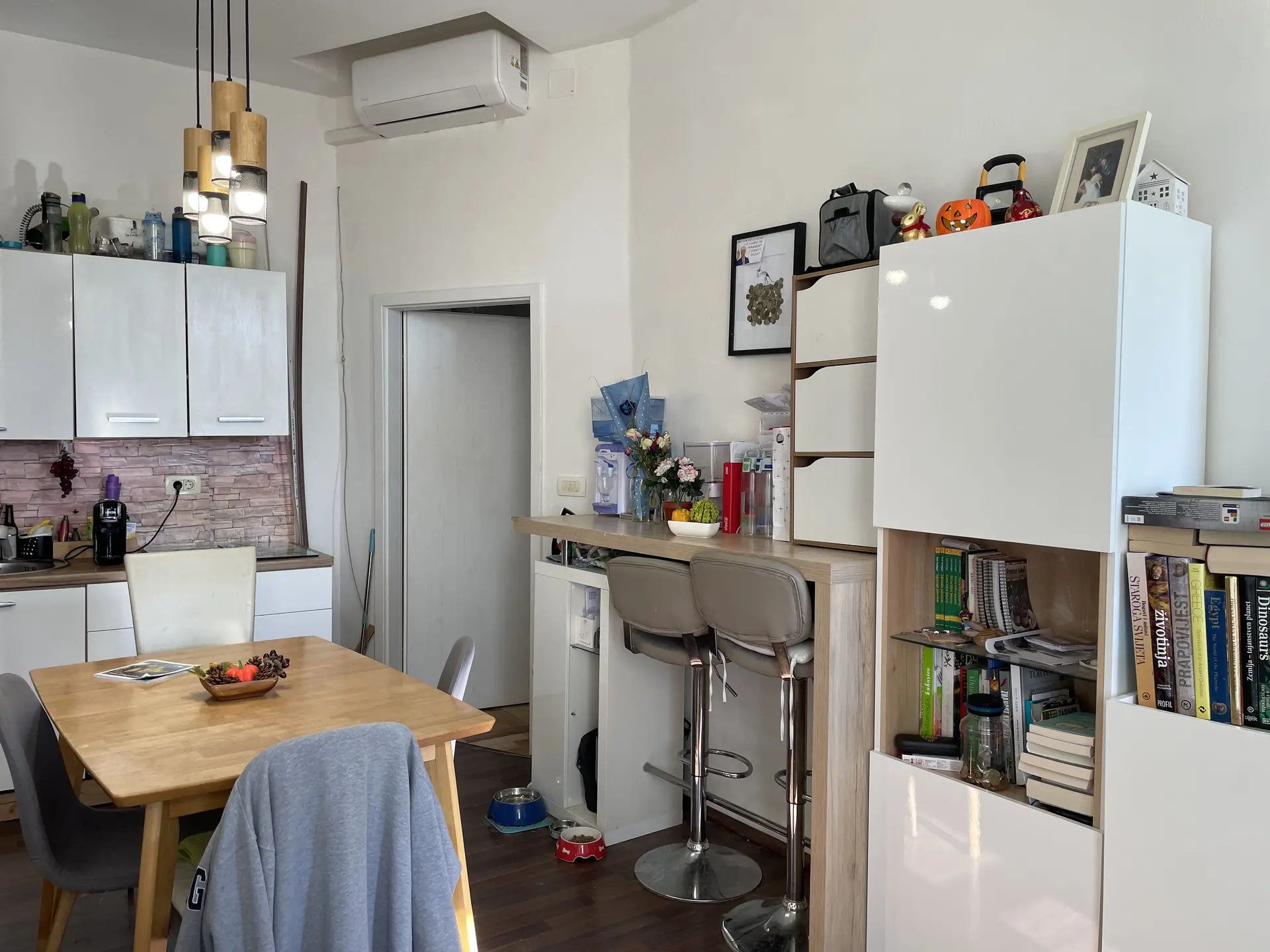 Listing Ad Image