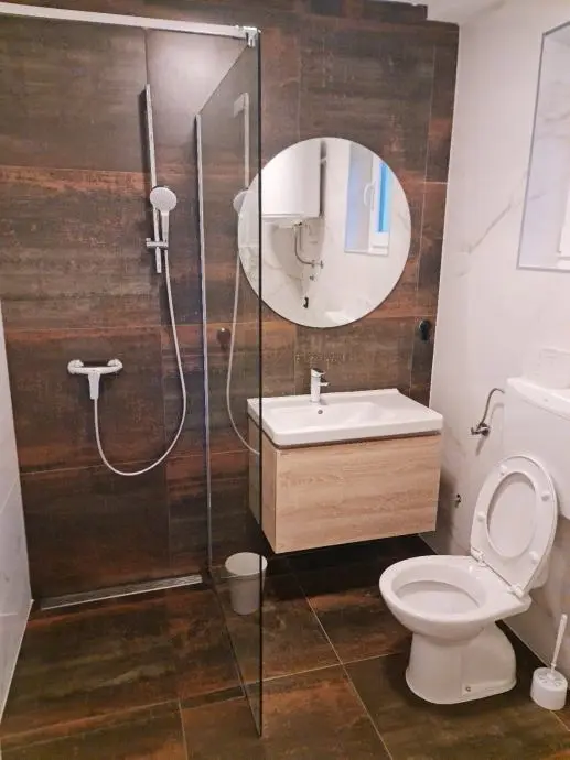 Listing Ad Image
