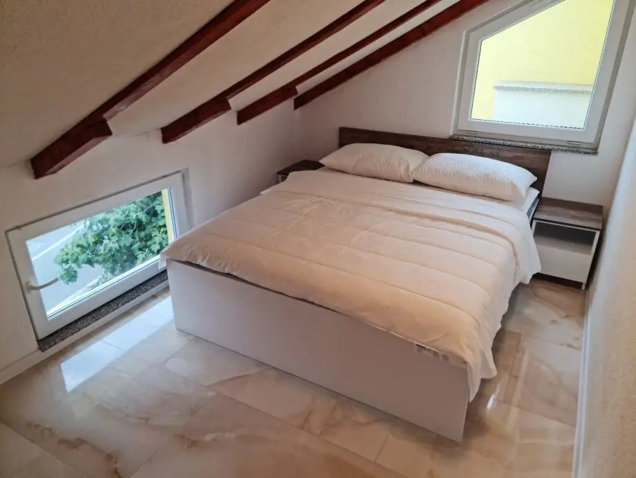 Listing Ad Image