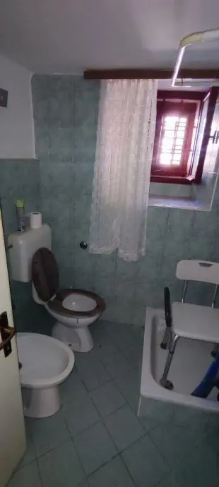 Listing Ad Image