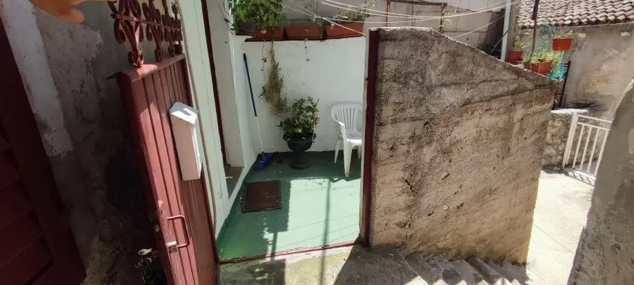 Listing Ad Image