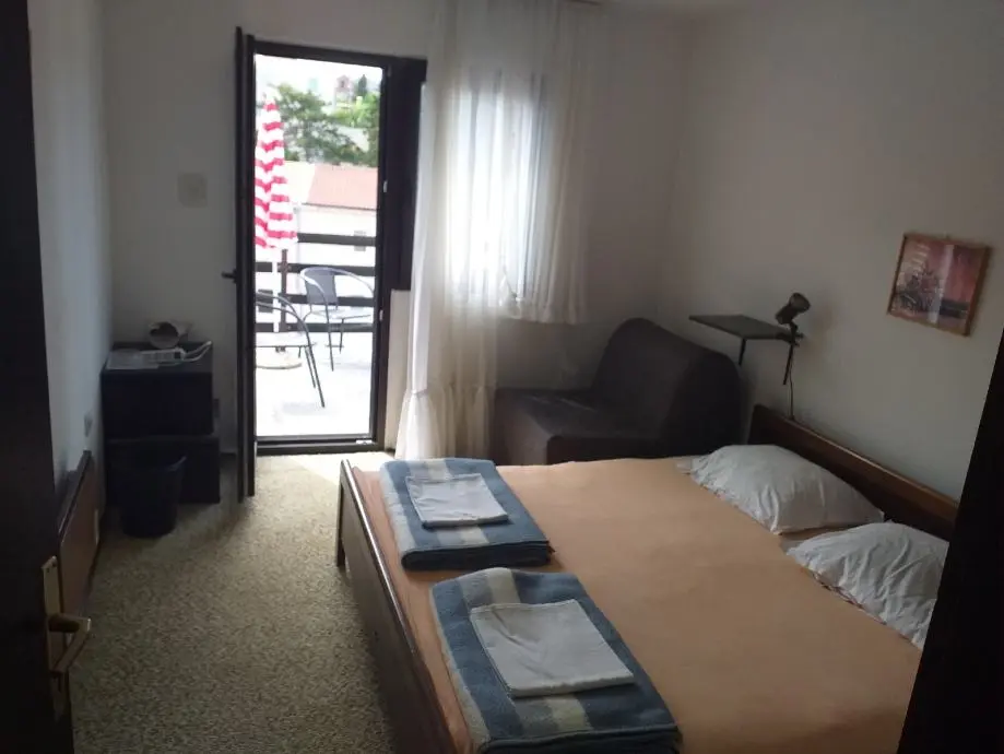 Listing Ad Image