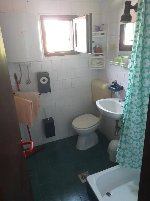 Listing Ad Image