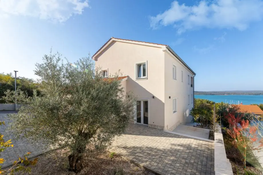 Listing Ad Image