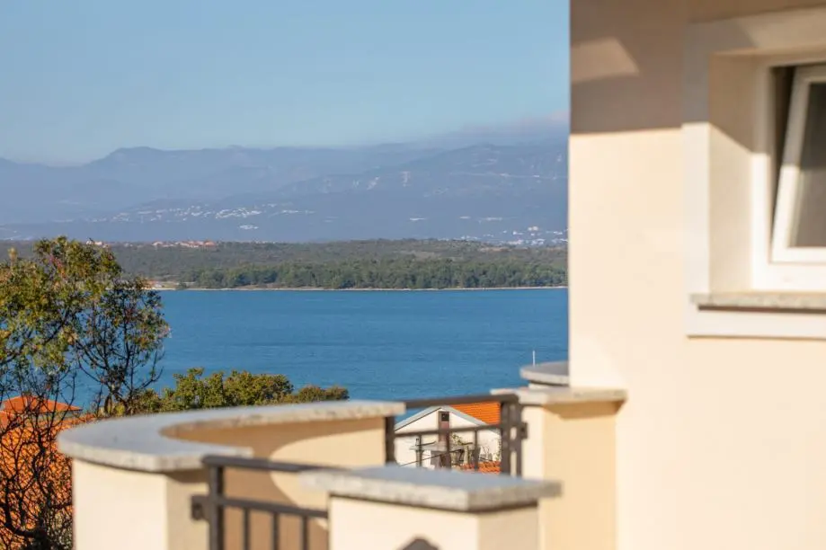 Listing Ad Image