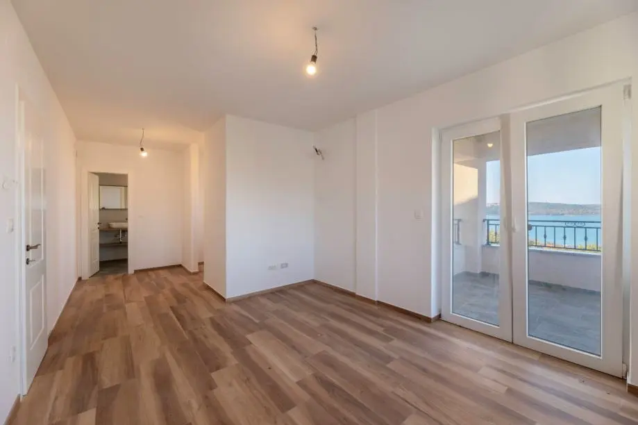 Listing Ad Image