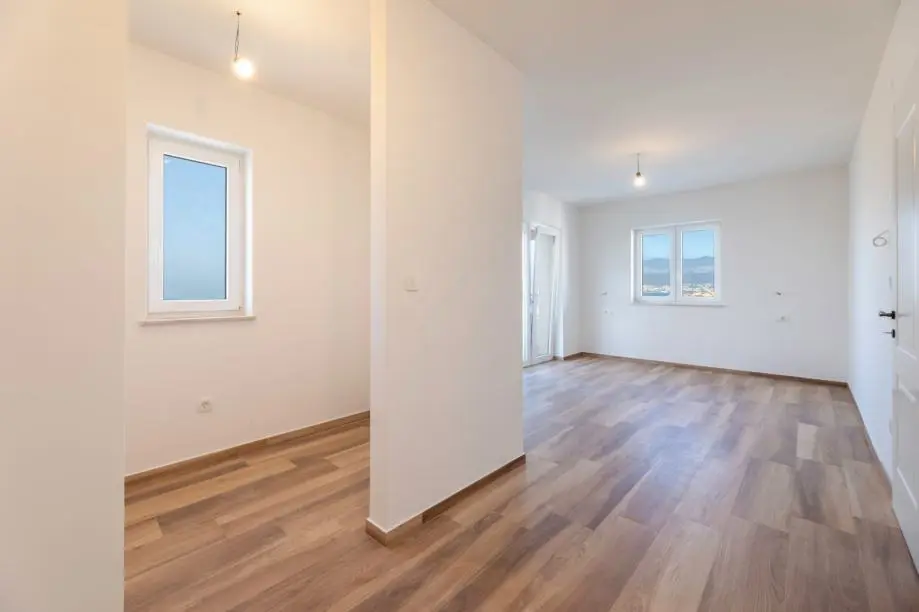 Listing Ad Image