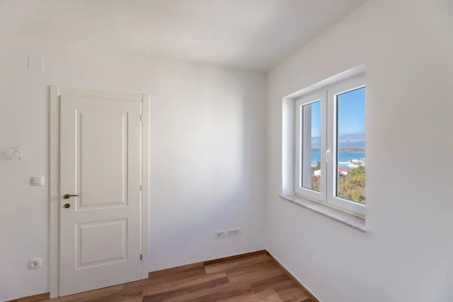 Listing Ad Image