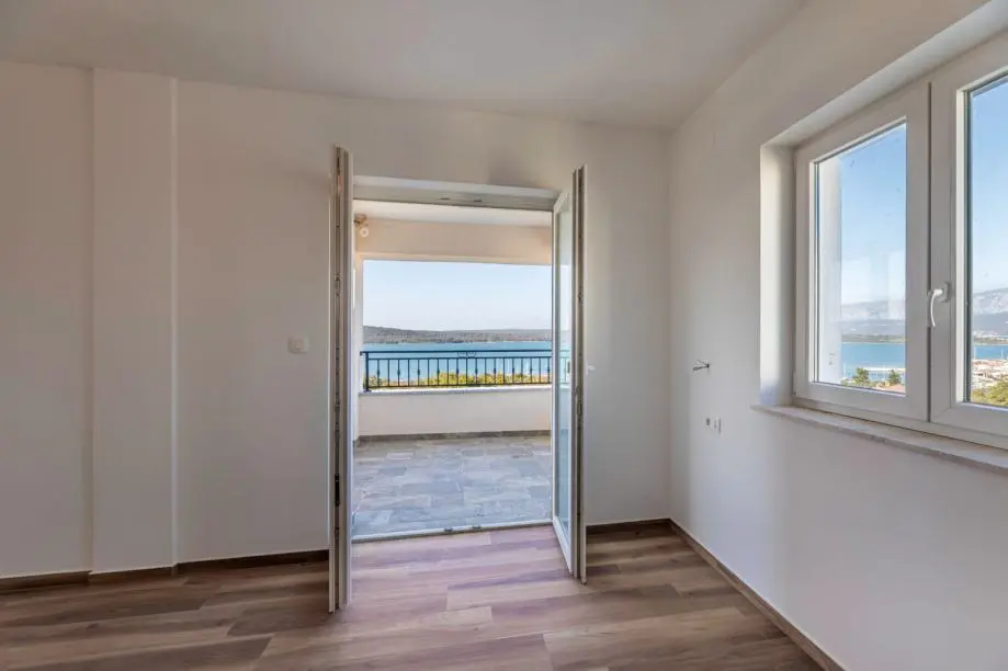 Listing Ad Image