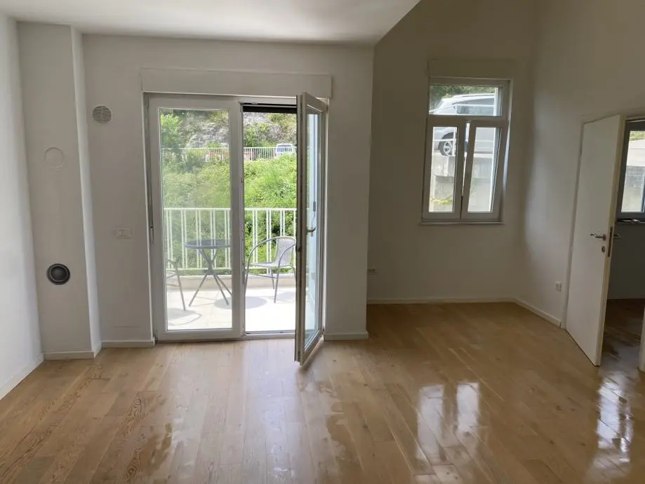 Listing Ad Image
