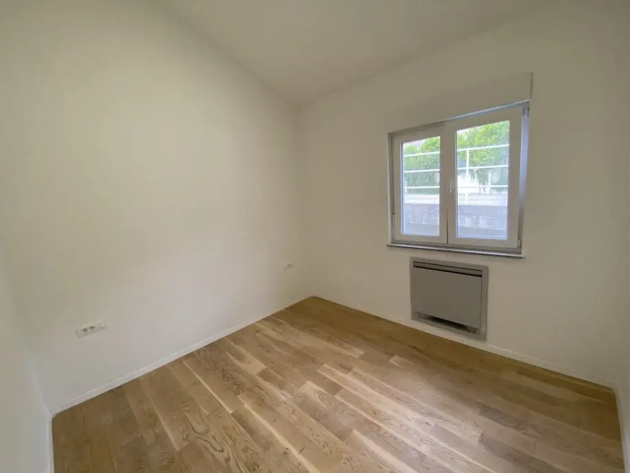 Listing Ad Image