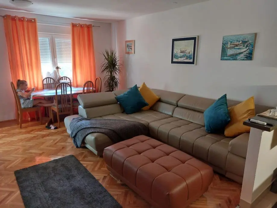 Listing Ad Image