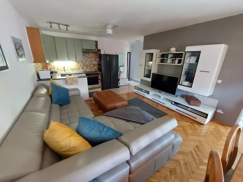Listing Ad Image