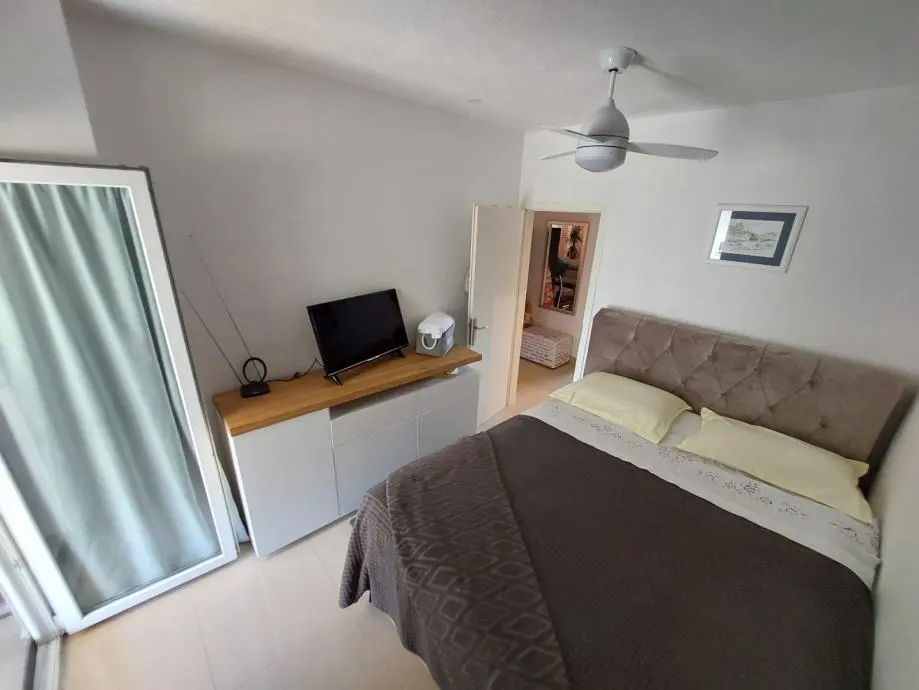 Listing Ad Image