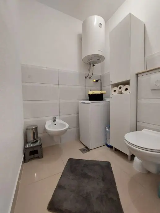 Listing Ad Image