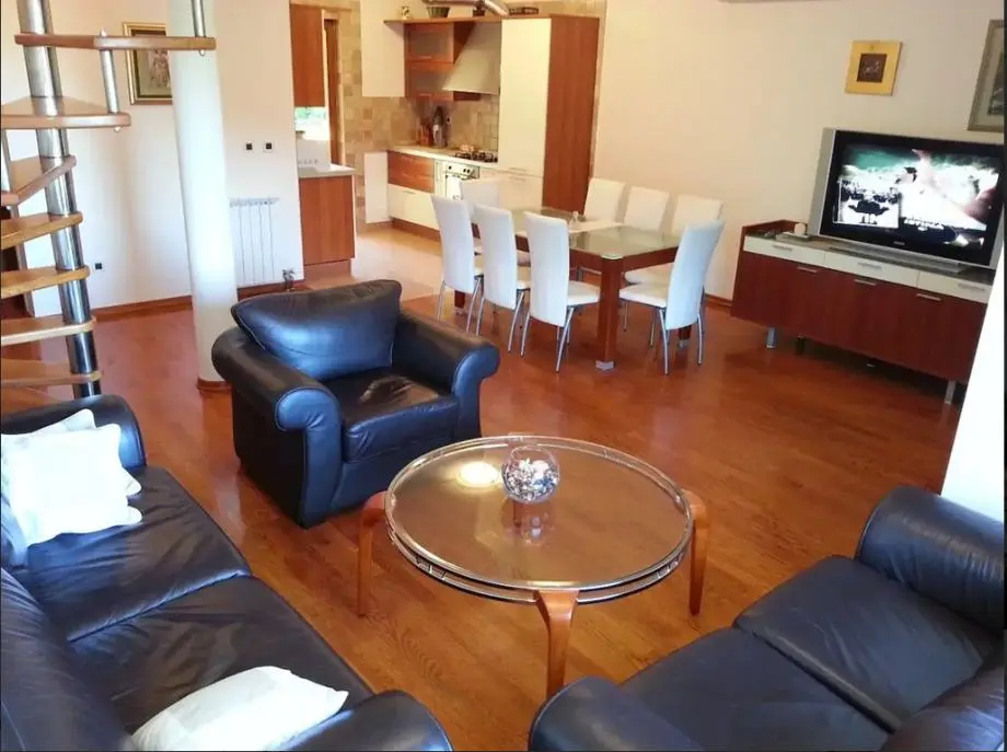 Listing Ad Image