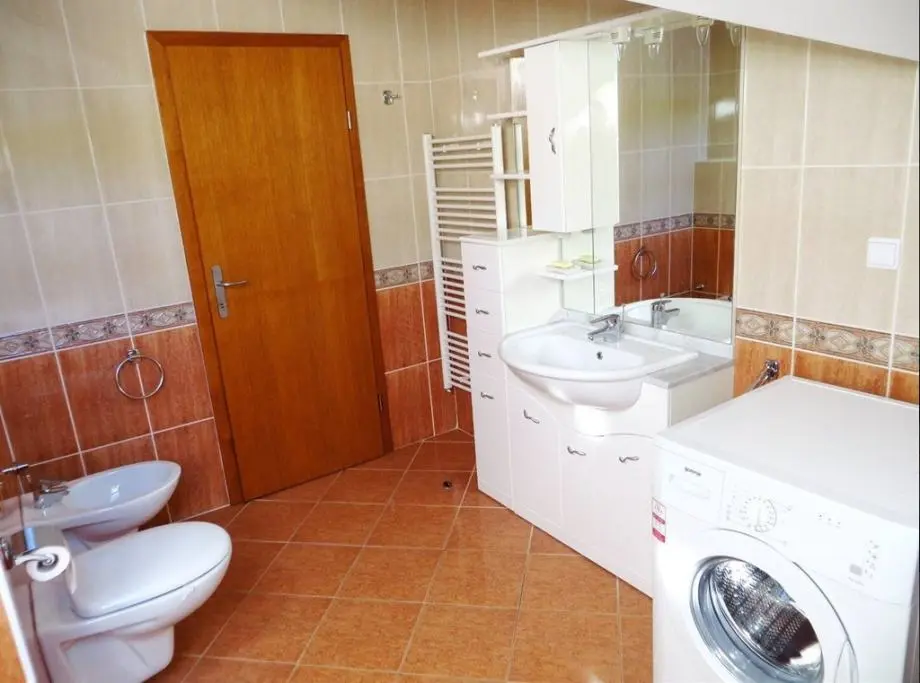 Listing Ad Image