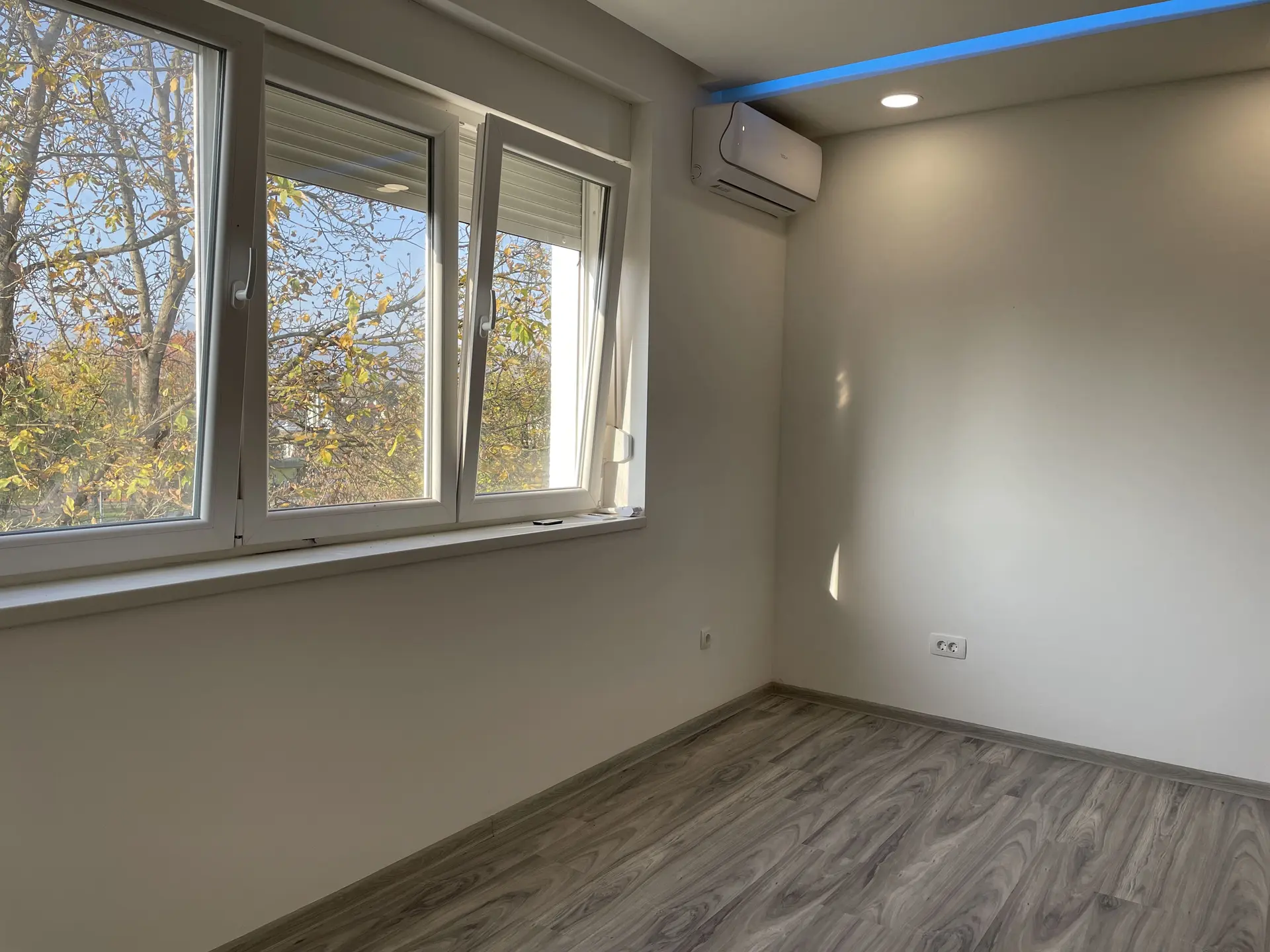 Listing Ad Image