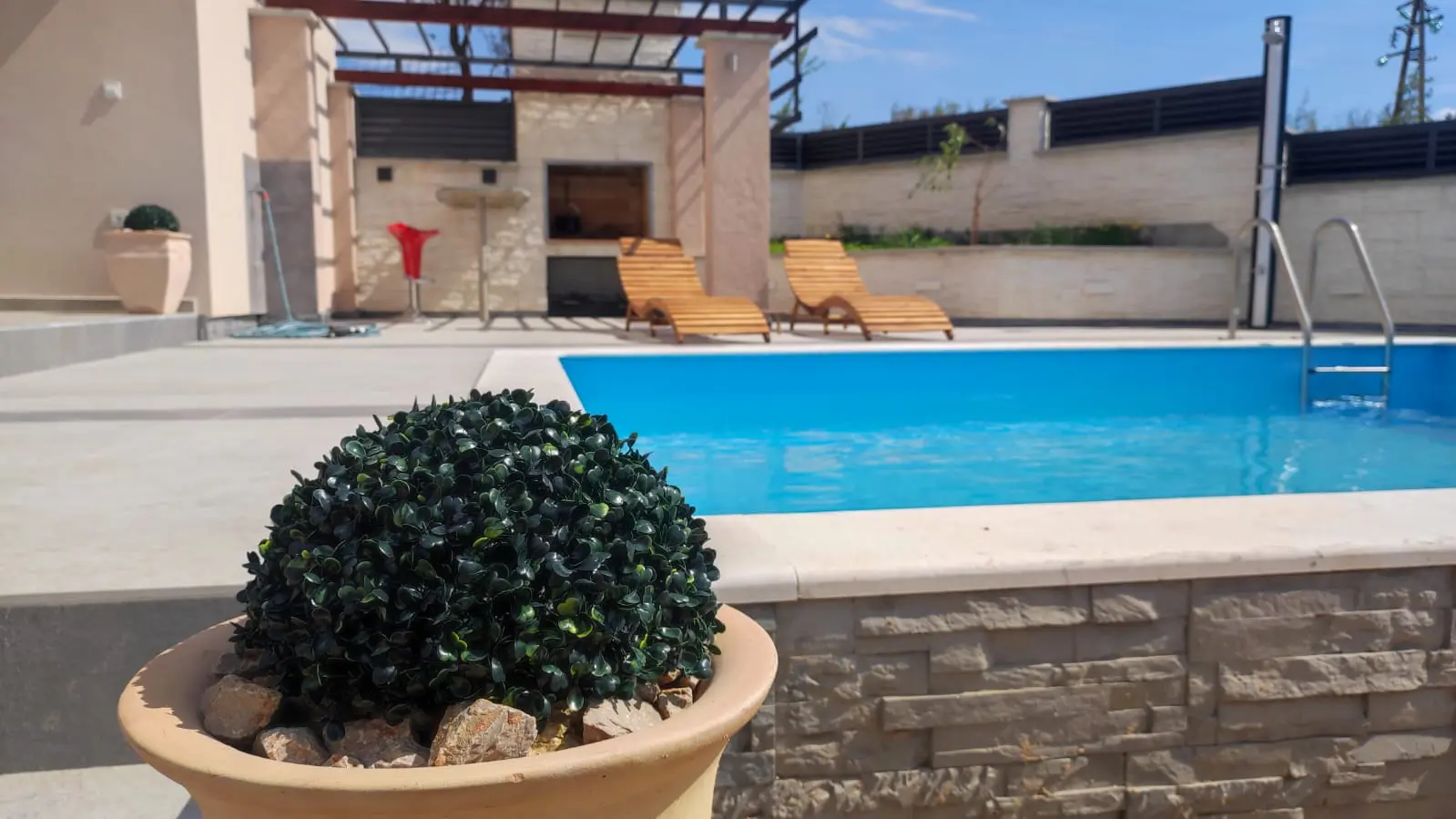 Listing Ad Image