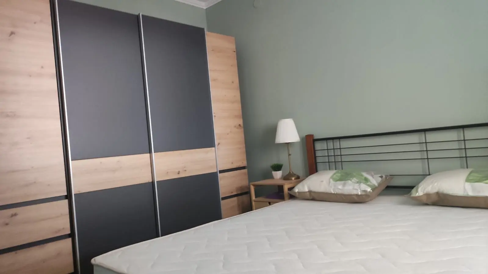 Listing Ad Image