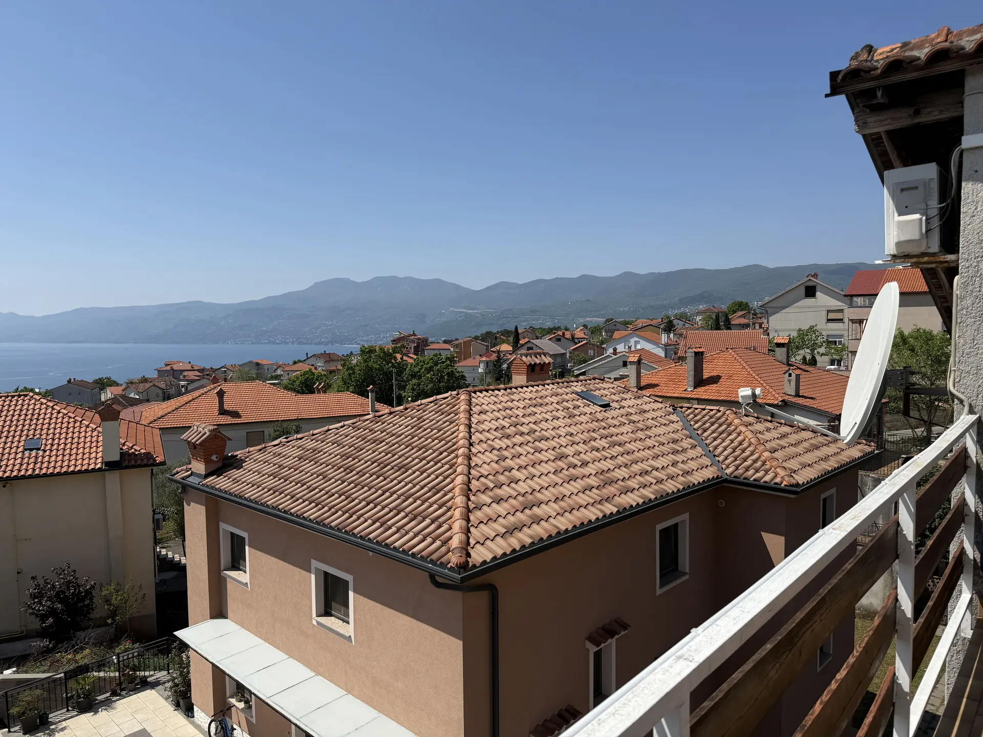 Listing Ad Image