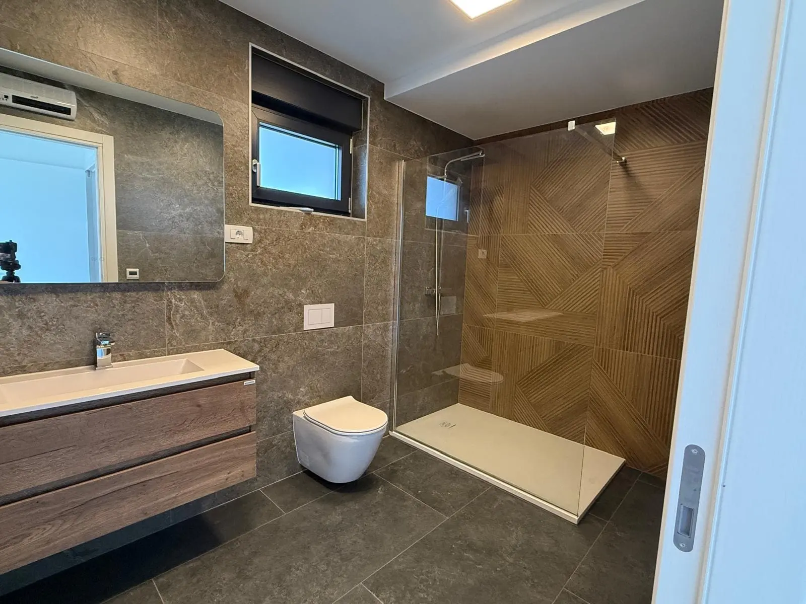 Listing Ad Image