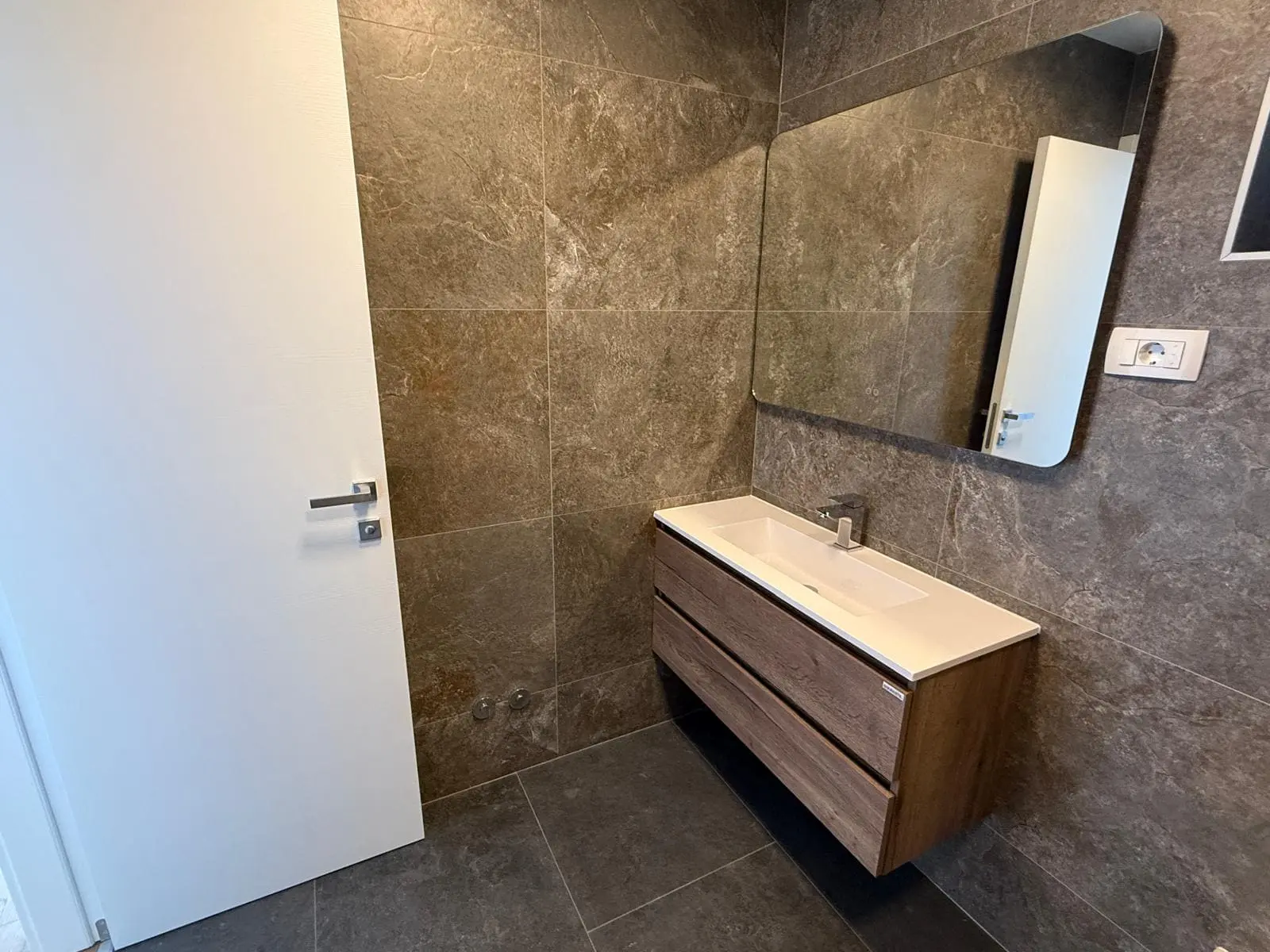 Listing Ad Image