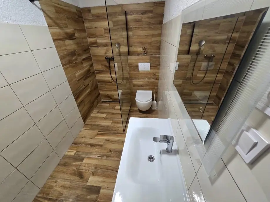 Listing Ad Image