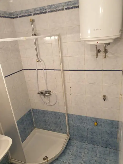 Listing Ad Image