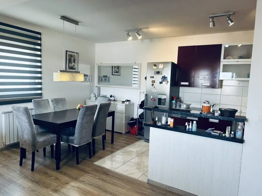 Listing Ad Image