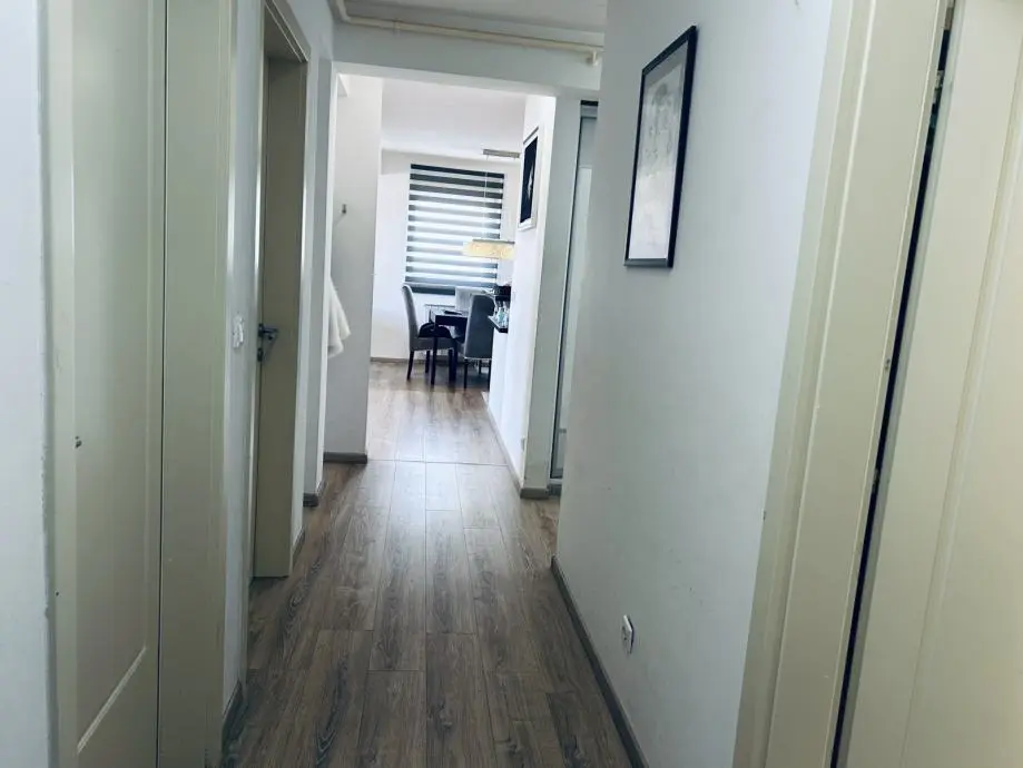 Listing Ad Image