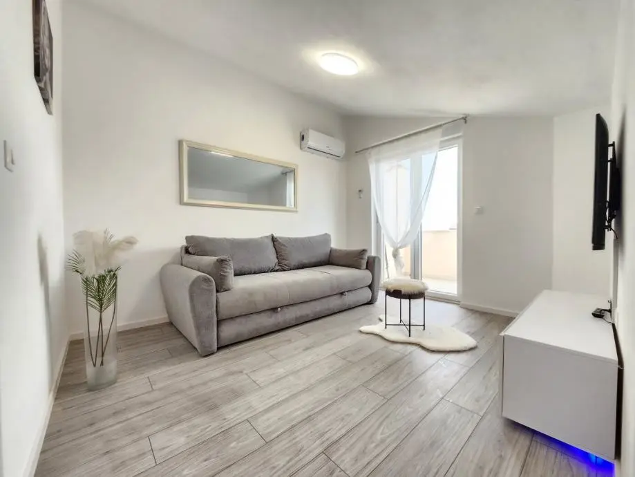 Listing Ad Image