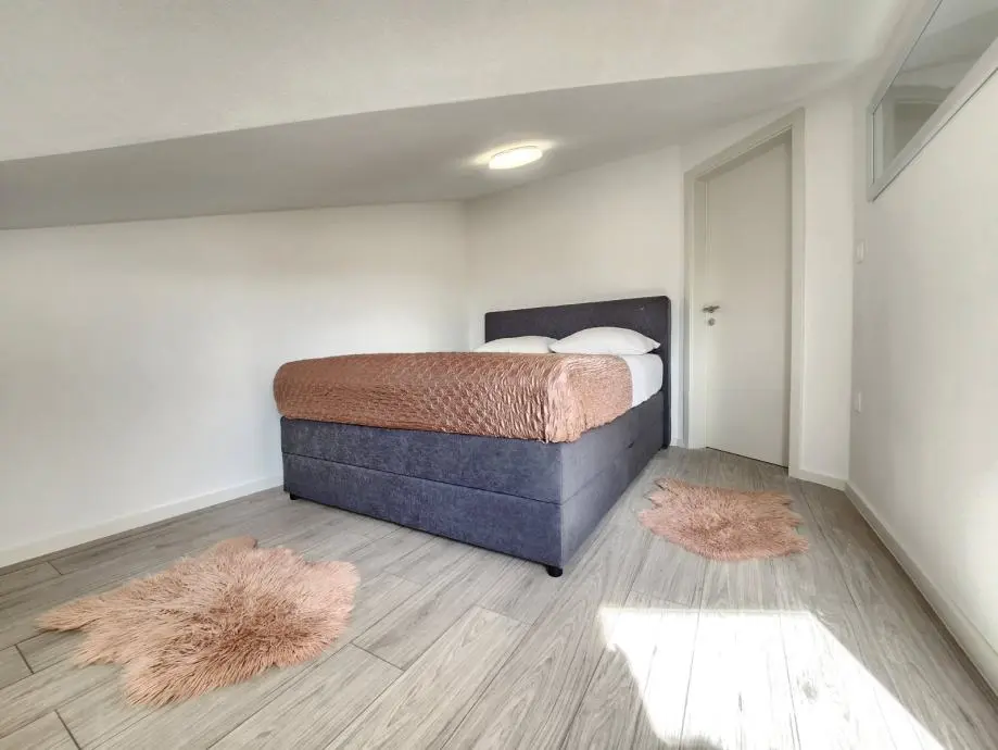 Listing Ad Image